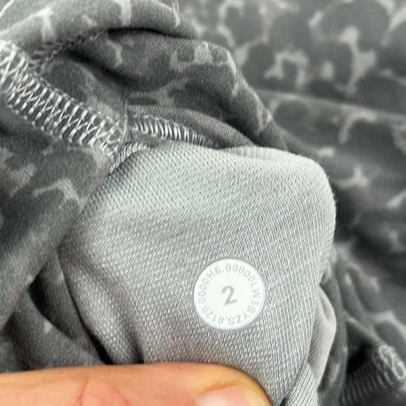 Lululemon Align Pant 28" *Engineer Print City Camo Silver Drop Multi Align Pant - Picture 4 of 5